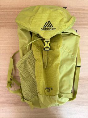 Gregory Nano 18 H2O Hydration Backpack | Lightweight Hiking Daypack | Lime Green